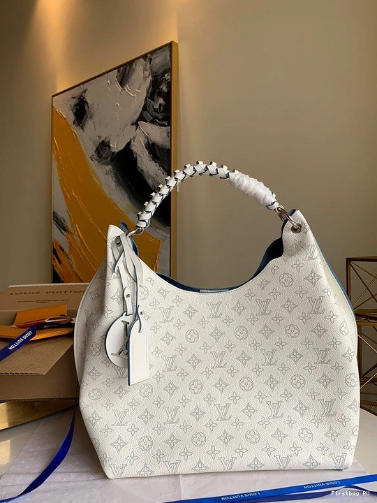 First bag ru VUITTON LOUIS CARMEL 0822